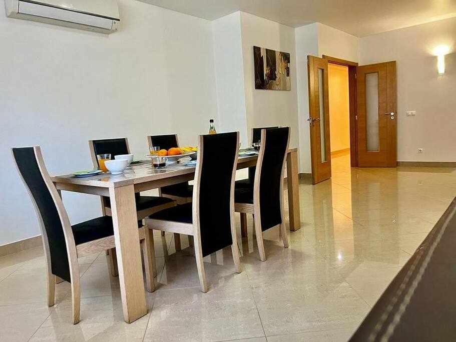 Mar E Sol By T3 Wifi E Estacionamento Apartment Quarteira Ngoại thất bức ảnh