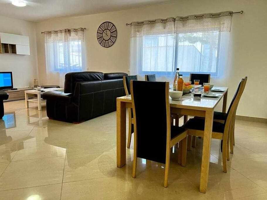 Mar E Sol By T3 Wifi E Estacionamento Apartment Quarteira Ngoại thất bức ảnh
