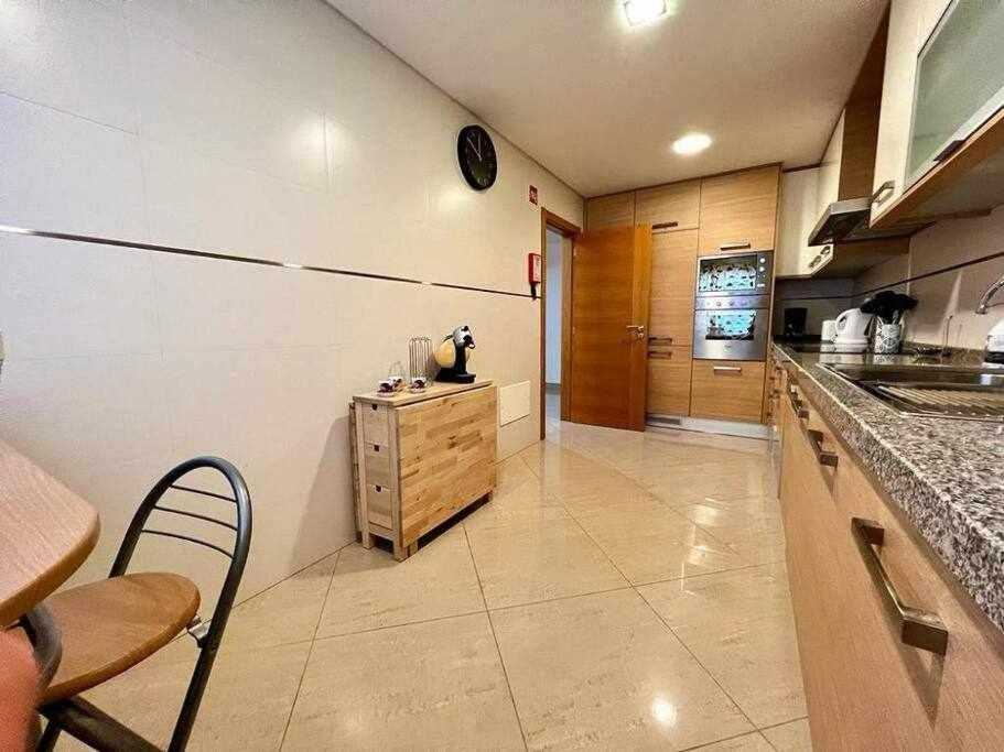 Mar E Sol By T3 Wifi E Estacionamento Apartment Quarteira Ngoại thất bức ảnh