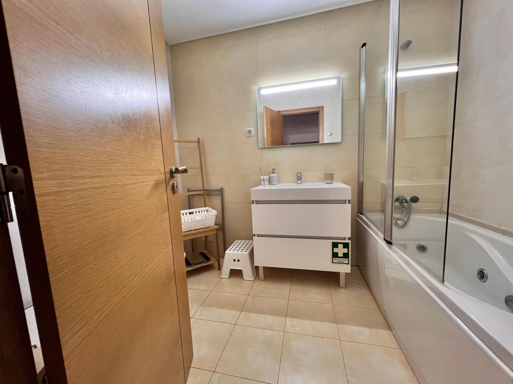 Mar E Sol By T3 Wifi E Estacionamento Apartment Quarteira Ngoại thất bức ảnh